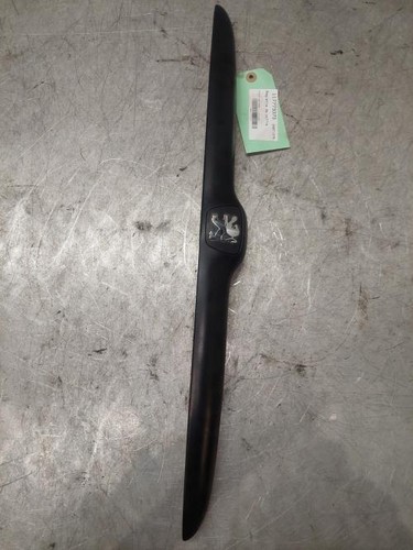 Baguette coffre peugeot 206 - de,