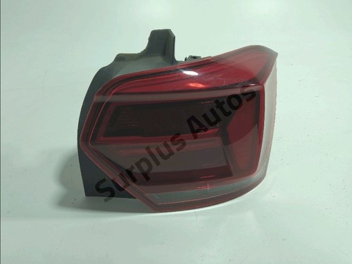 Feu arriere droit 2g0945096b - arriere,