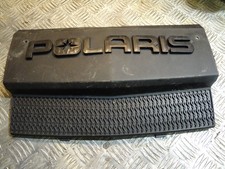cache calandre quad polaris