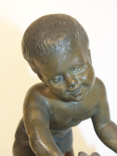 Adorable petit sujet - , en