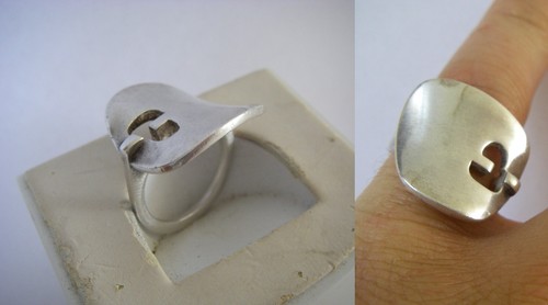 Jolie bague moderniste - jolie,