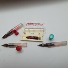 Lot de 4 plumes de stylo