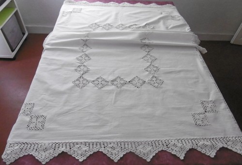 Nappe vintage avec dentelle - , au