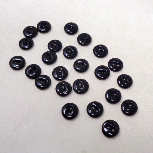 Lot boutons anciens en - boutons,