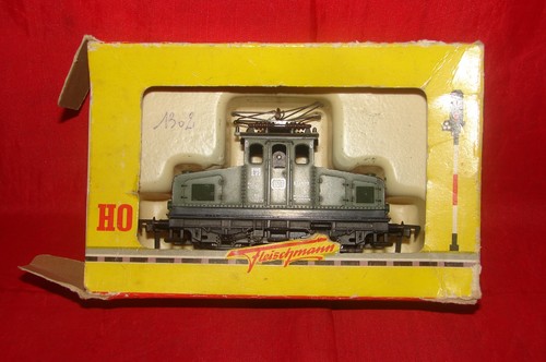 Hornby locomotive - hornby,