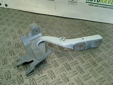 CHARNIERE DE CAPOT GAUCHE