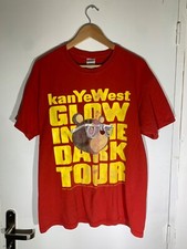 Kanye West x Takashi Murakami Glow In The Dark Tour 2007 T-shirt Rouge/Jaune