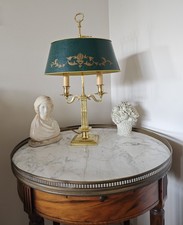 LUCIEN GAU Lampe Bouillotte  style Directoire à deux lumières et abat-jour 15622