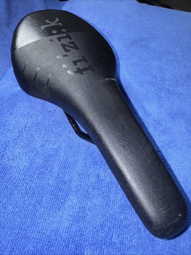 Fizik tundra cycling seat - tundra,