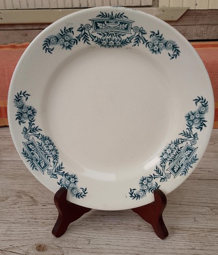 Assiette plate ancienne
