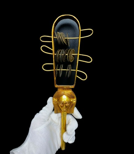 Sistrum cuivre hathor fait - en,