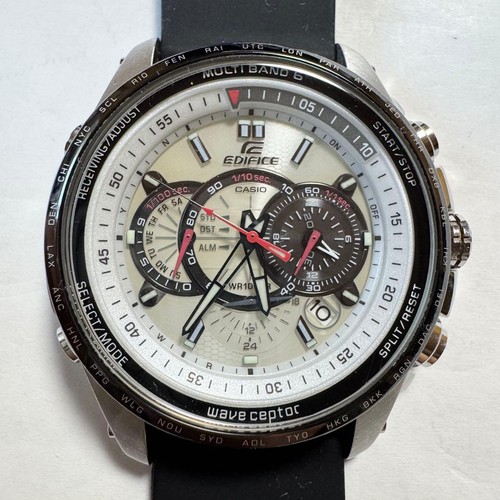 Montre solaire radiocommandée