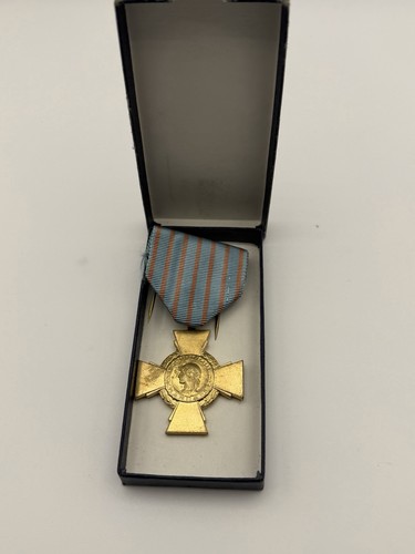 Medaille croix combattant - du,