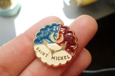 pin s broche badge 8 RPIMA
