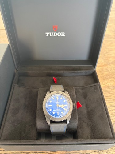 Tudor black bay - blue, ceramic