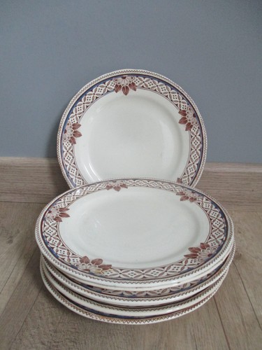 Assiettes plates anciennes - 7,