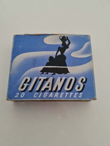 Paquet cigarette gitanos farce - cigarette,