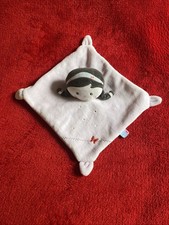 🇫🇷 Doudou Fille Brune