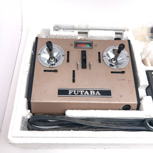 Futaba digital proportional - digital,