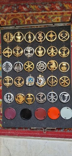 Insignes bérets - de,