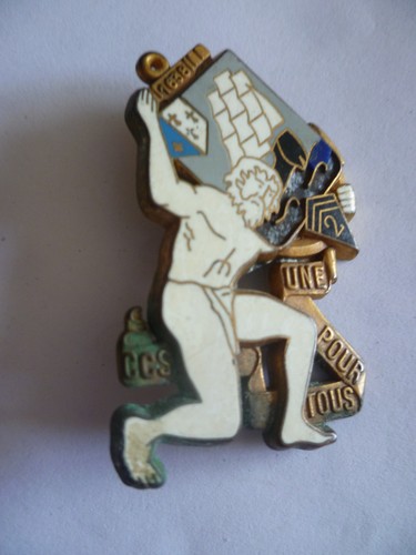 Ancien insigne pucelle - ancien,