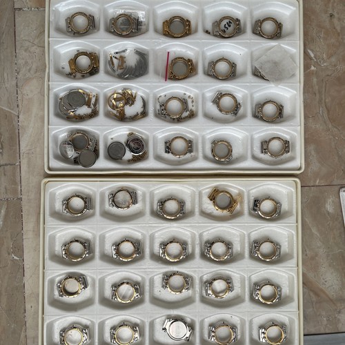 Lot boitiers montres - boitiers,