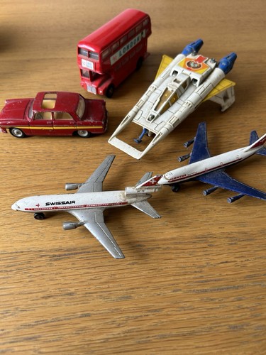 Lot dinky toys - lot,