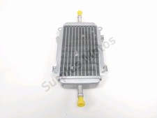 RADIATEUR EAU GAUCHE PIAGGIO