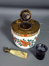 Ancien encrier porte-plume