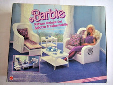 BARBIE 7404 - SALON CONVERTIBLE - BOITE JAMAIS OUVERTE de 1985 - FABRIQUE FRANCE