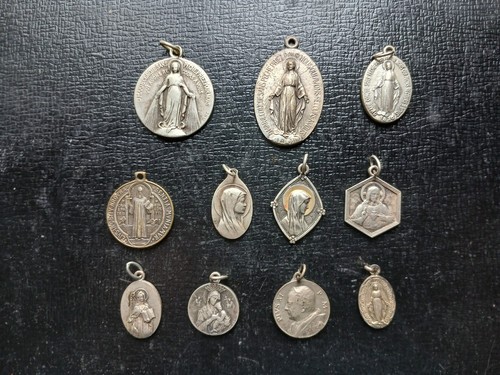 Médailles religieuses