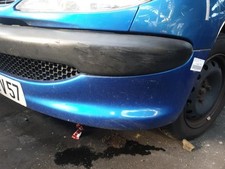 Pare choc avant PEUGEOT 206