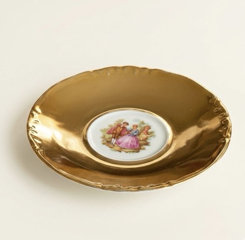 Ancienne soucoupe porcelaine - soucoupe,
