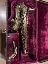 King alto saxophone Vintage