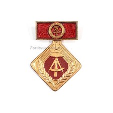 Médaille travail ddr nva - du,