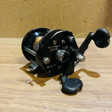 Ancien moulinet d'appât BM-Z