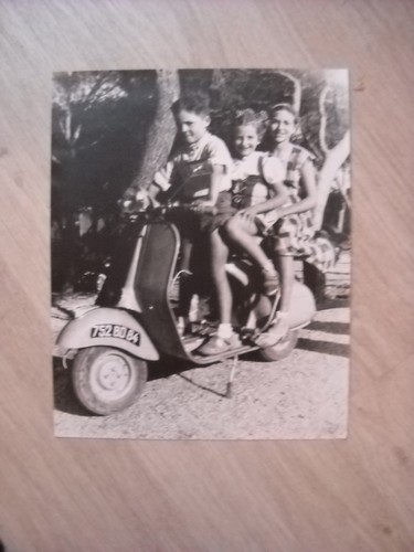 Photo vespa 1953 - photo,