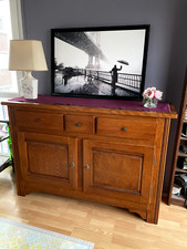 buffet bas,  2 portes, 3 tiroirs, 1 étagère, couleur chêne 