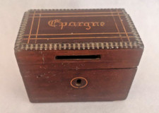 Ancienne tirelire en  bois