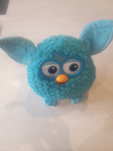 Furby bleu famosa hasbro - famosa,