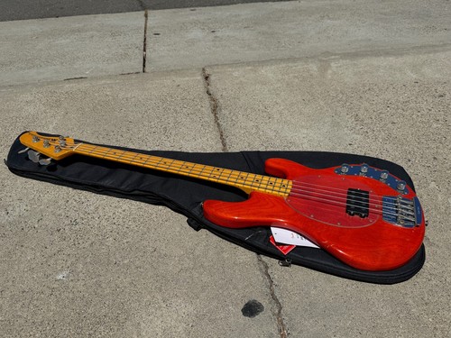 1985 ernie ball music - ernie,