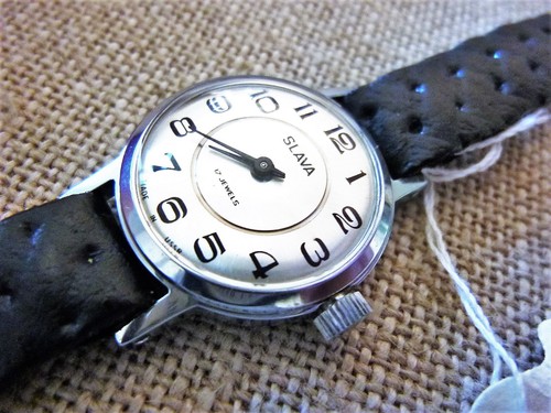 Slava montres dame russe - slava,