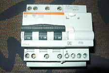 DISJONCTEUR DIFFERENTIEL TETRA