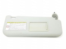 743100F150B0 pare-soleil droit