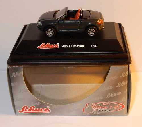Micro metal die cast - micro,