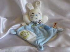 Doudou Lapin (chat) plat, blanc et bleu, broderie , écharpe, Nicotoy
