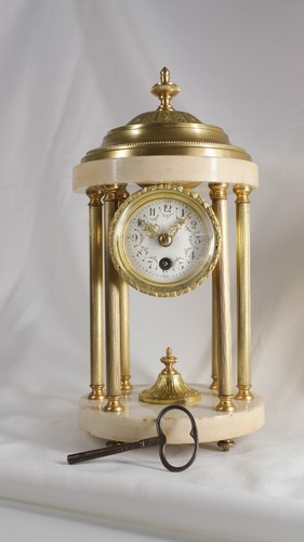 Ancienne horloge de - ancienne,