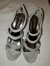 Chaussures à talons hauts