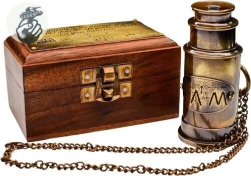 Télescope ancien maritime - , en