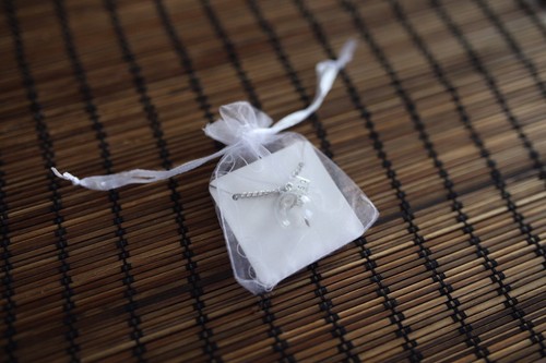 Dandelion seed glass - in, wish